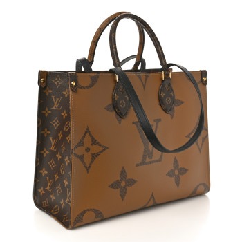 LOUIS VUITTON Reverse Monogram Giant Onthego MM