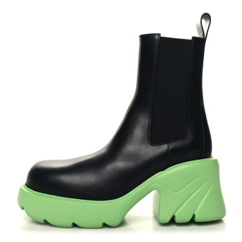 BOTTEGA VENETA Calfskin The Flash Chelsea Boots 40 Pistachio